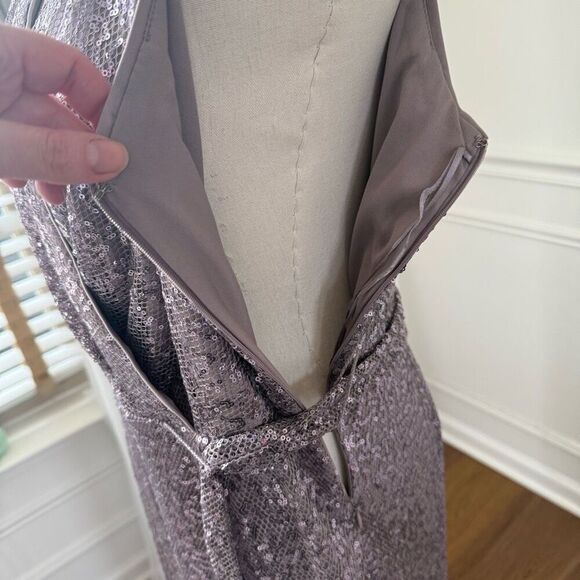 Be by Chetta B Lavendar Mauve Halter Style Formal Dress Gown Sequin 10 - Picture 5 of 9